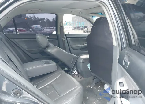 2006 Honda Accord 2.4 Ex z USA, uszkodzony, nr VIN 1HGCM56816A160324